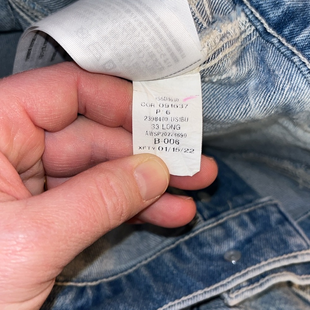 Abercrombie and Fitch Cargo Carpenter Jeans. - Picture 11 of 11